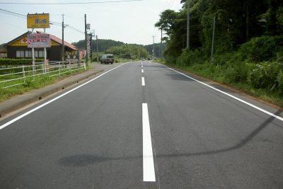 県単舗装道路修繕工事